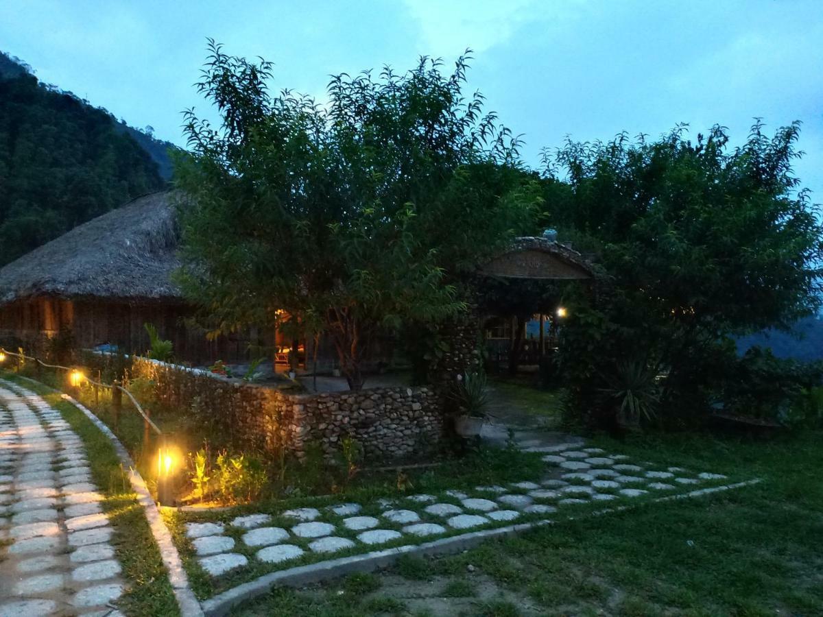 Dao Homestay Hoang Su Phi Exterior foto
